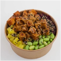 Tofu, rode kool, zoete aardappel, sojabonen, Japanse wortel, glutenvrije mayo, geroosterd sesamzaad